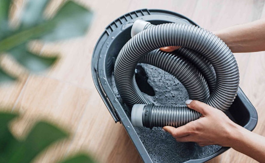 how to clean vacuum hose
